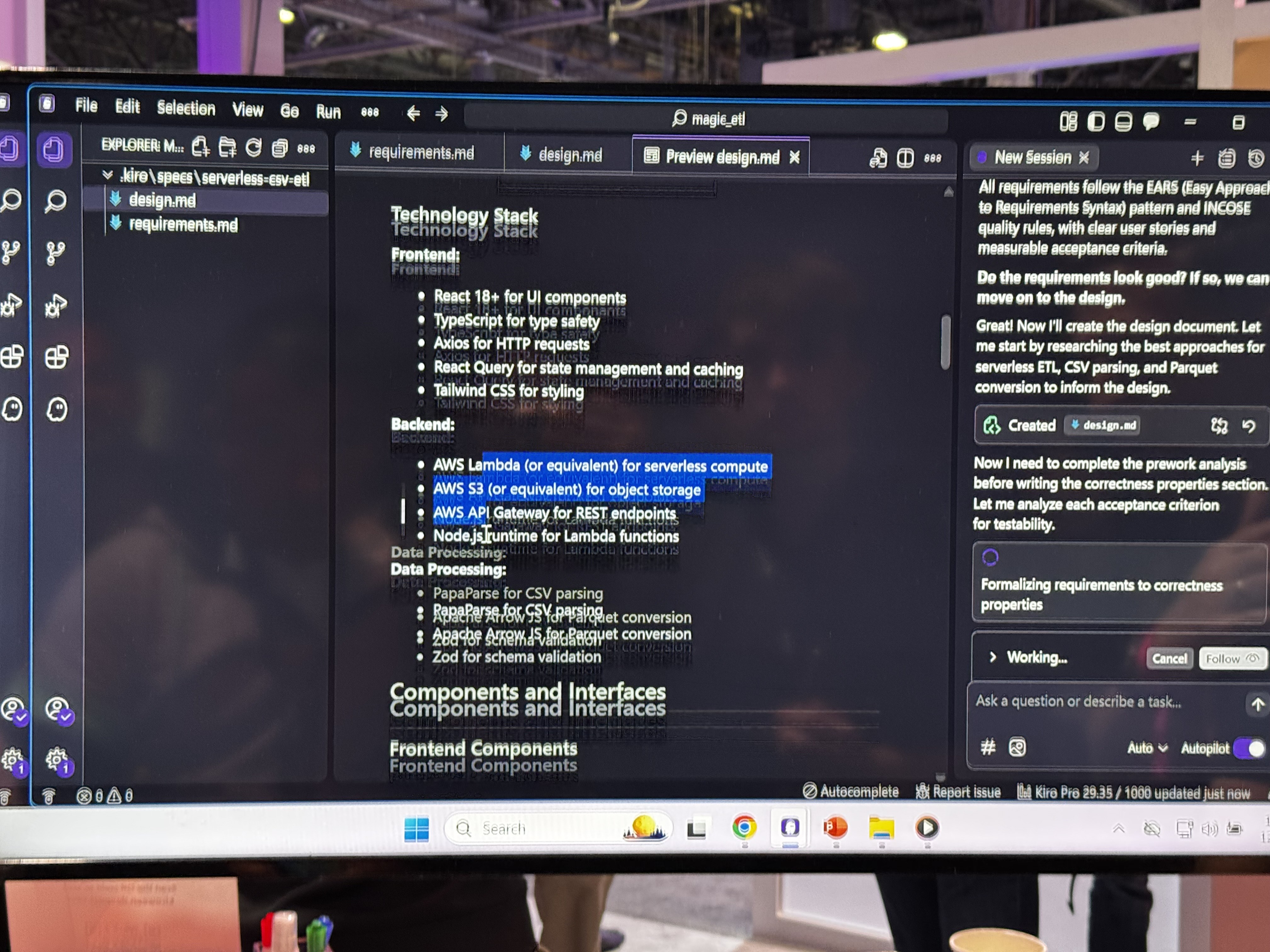 VS Code画面に表示されたTechnology StackのMarkdownファイル